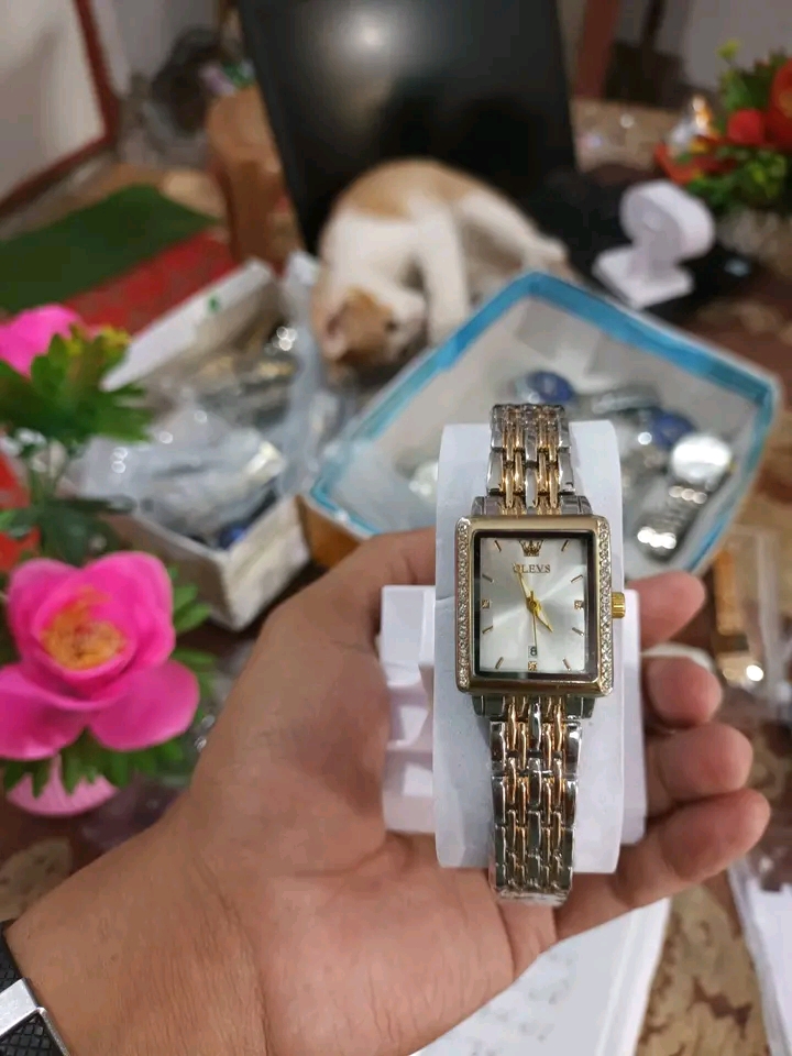 OLEVS Square Luxury Edition Women’s Watch - Image 5